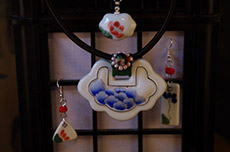 Ceramic jewelry - Emperor of Japan Collection