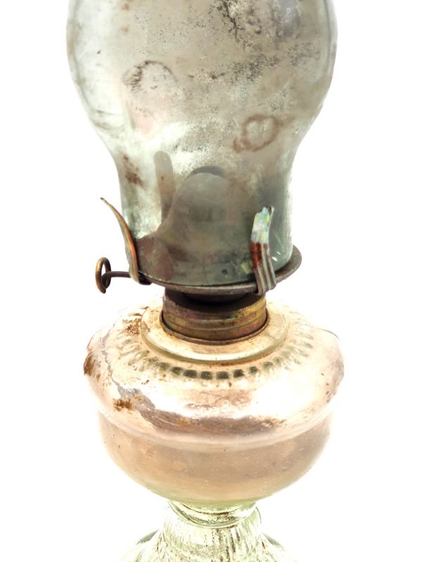 Ancient Chinese kerosene lamp 2 2