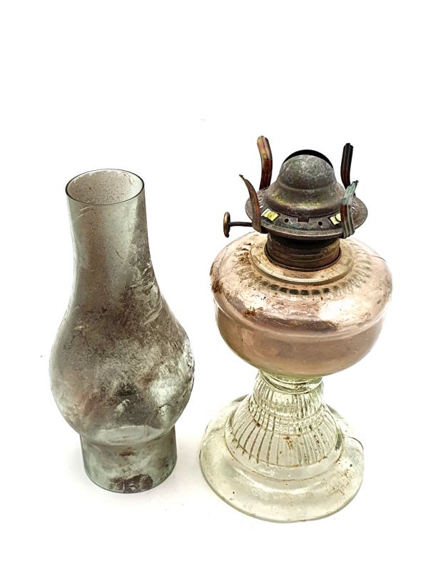 Ancient Chinese kerosene lamp 2 5