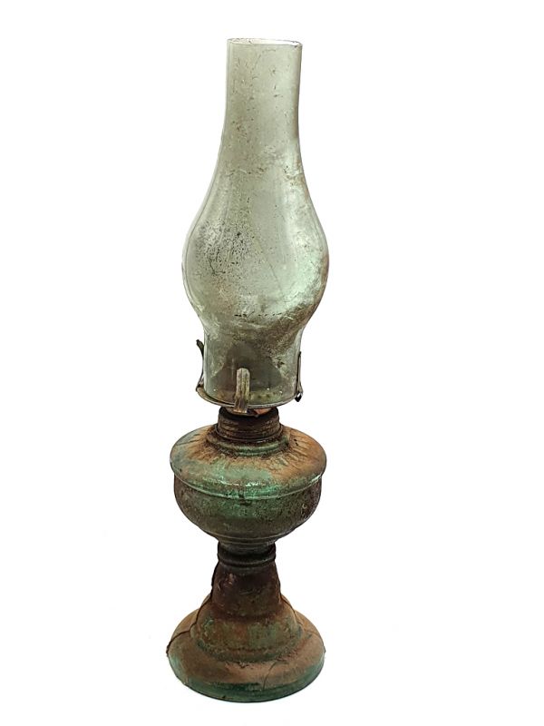 Ancient Chinese kerosene lamp - Glass 2 1
