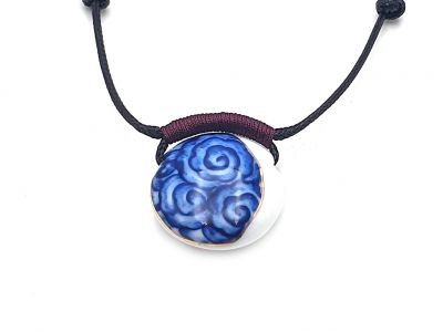 Ceramic jewelry Heaven Collection Necklace Tibetan Cloud - Round