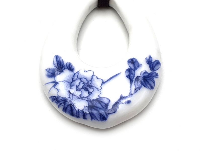 Ceramic jewelry White and Blue Collection - Necklace - China - Flowers 3