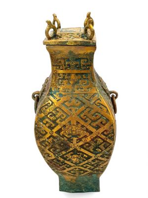 Chinese box in gilt bronze
