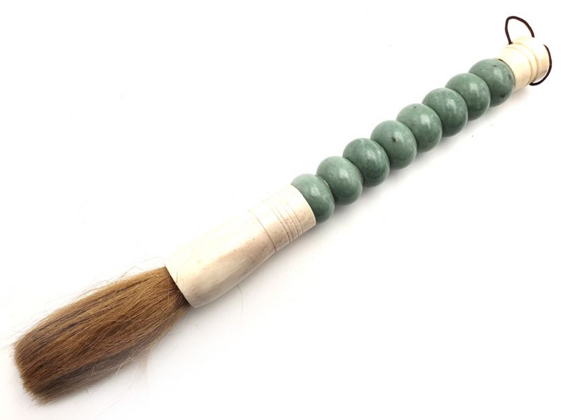 Chinese Brush in Stone Round Jade