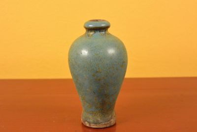 Chinese Ceramics - Small Vase 1