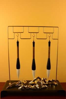 Chinese Modern brush holder - Support for 3 large brushes