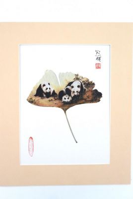 Chinese painting on tree leaf - 3 Pandas