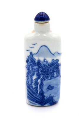 Chinese Porcelain Snuff Bottle - hand made painting - White and Blue - Landscape 3