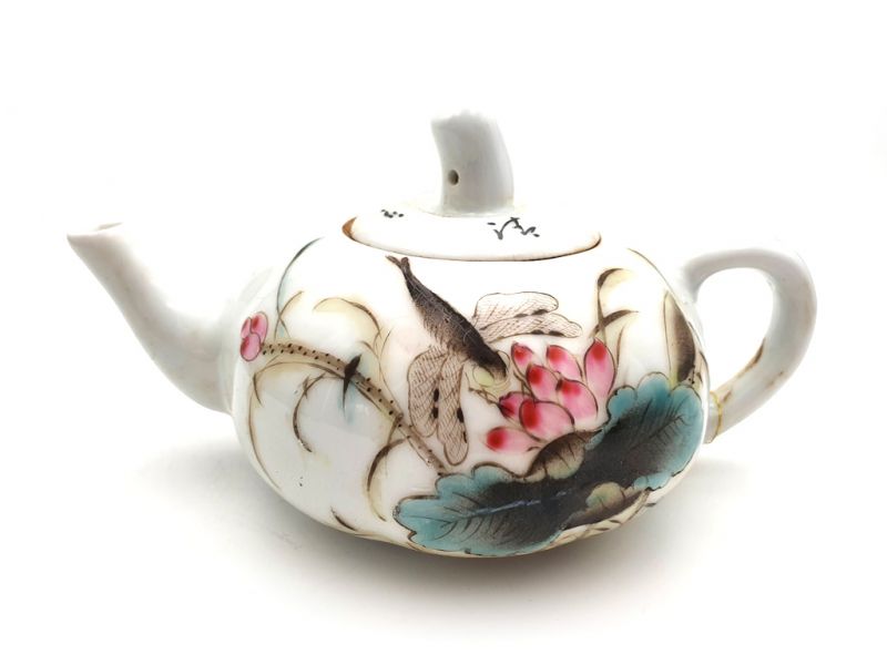 Chinese Porcelain Teapot Dragonfly on a lotus