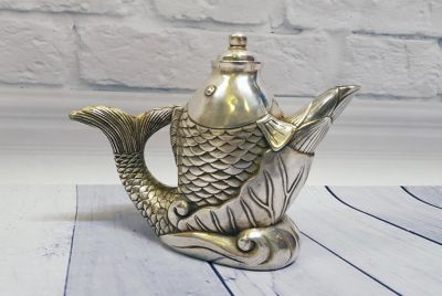 Chinese Teapot - Fish