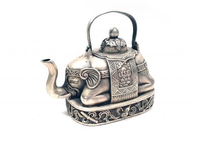 Chinese teapot of the Miao minority - Elephant