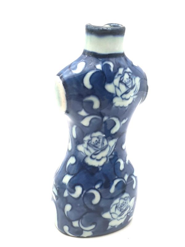 Chinese vase with Kimono shaped 2