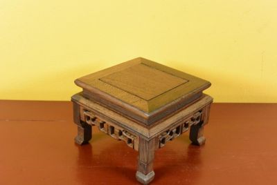 Chinese Wood stand - Chinese table - 12x12x10cm