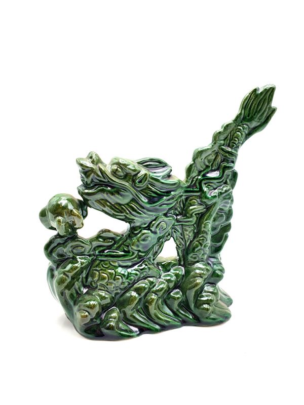 Dragon in porcelain - Little green dragon 3