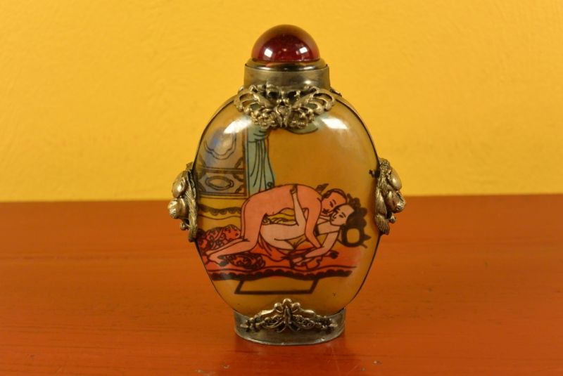 Erotica Chinese Glass Snuff Bottle Kamasutra 6 3