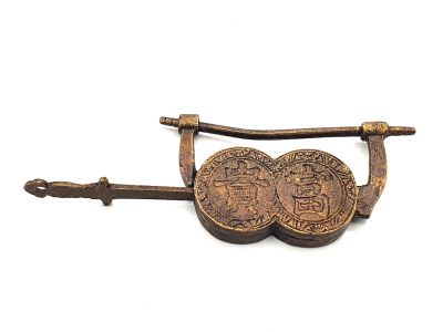 Chinese Brass padlock of Double Coins