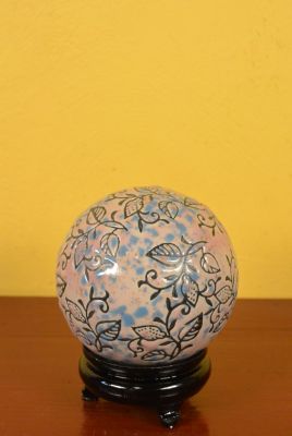 Porcelain Chinese Ball with Stand Leaves Roses