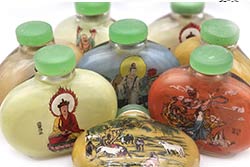 Chinese Glass Snuff Bottles