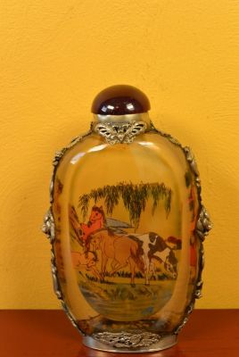 Large Chinese Glass Snuff Bottle Horses