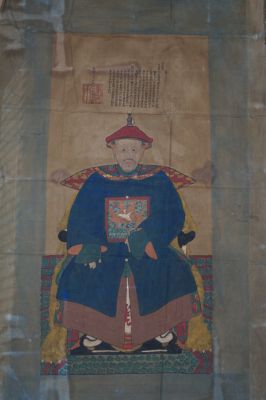 Large painting of Chinese dignitary (about 70 years old) - Emperor