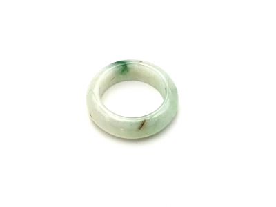 Mottled translucent green Jade Ring - Size 6