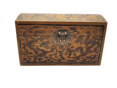 Old Chinese Box hand engraved Small chest