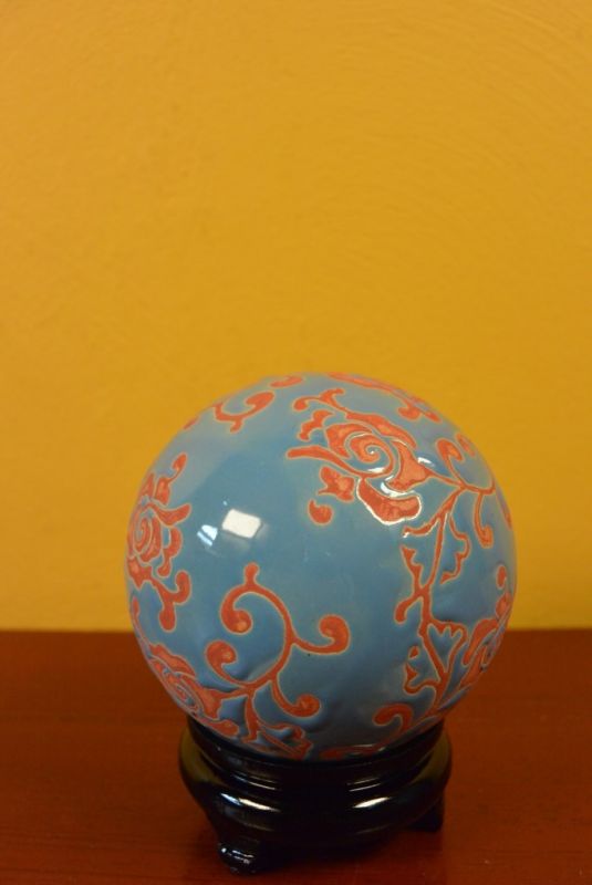 Porcelain Chinese Ball with Stand Red and Blue