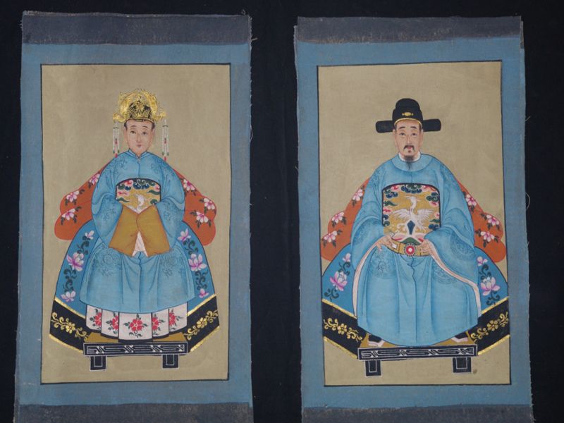 Small Chinese ancestors couple - Chinese Oil Painting - Royal blue