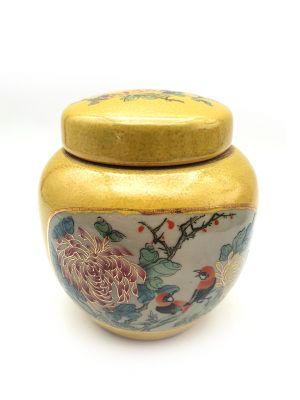 Small Chinese Porcelain Colored Potiche - Yellow - Two birds on the tree