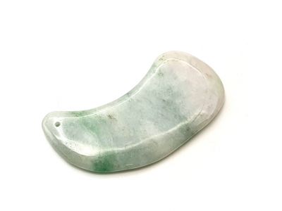 Traditional Chinese Medicine - Gua Sha en Jade - White and spotted green / Translucent