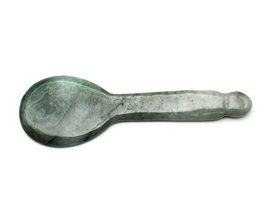 Traditional Chinese Medicine - Gua Sha Jade Spoon - Light green and dark green