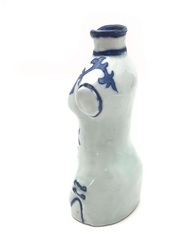 White Chinese Vase 2